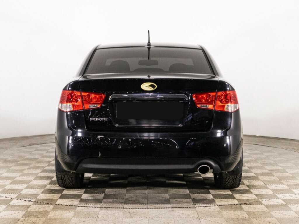 Kia Cerato 2012 года с пробегом. Фото: #5