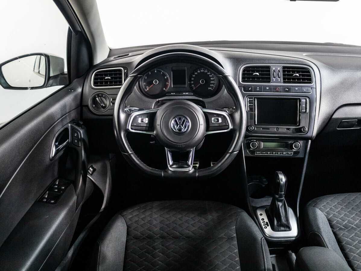 Volkswagen Polo 2018 года с пробегом. Фото: #12