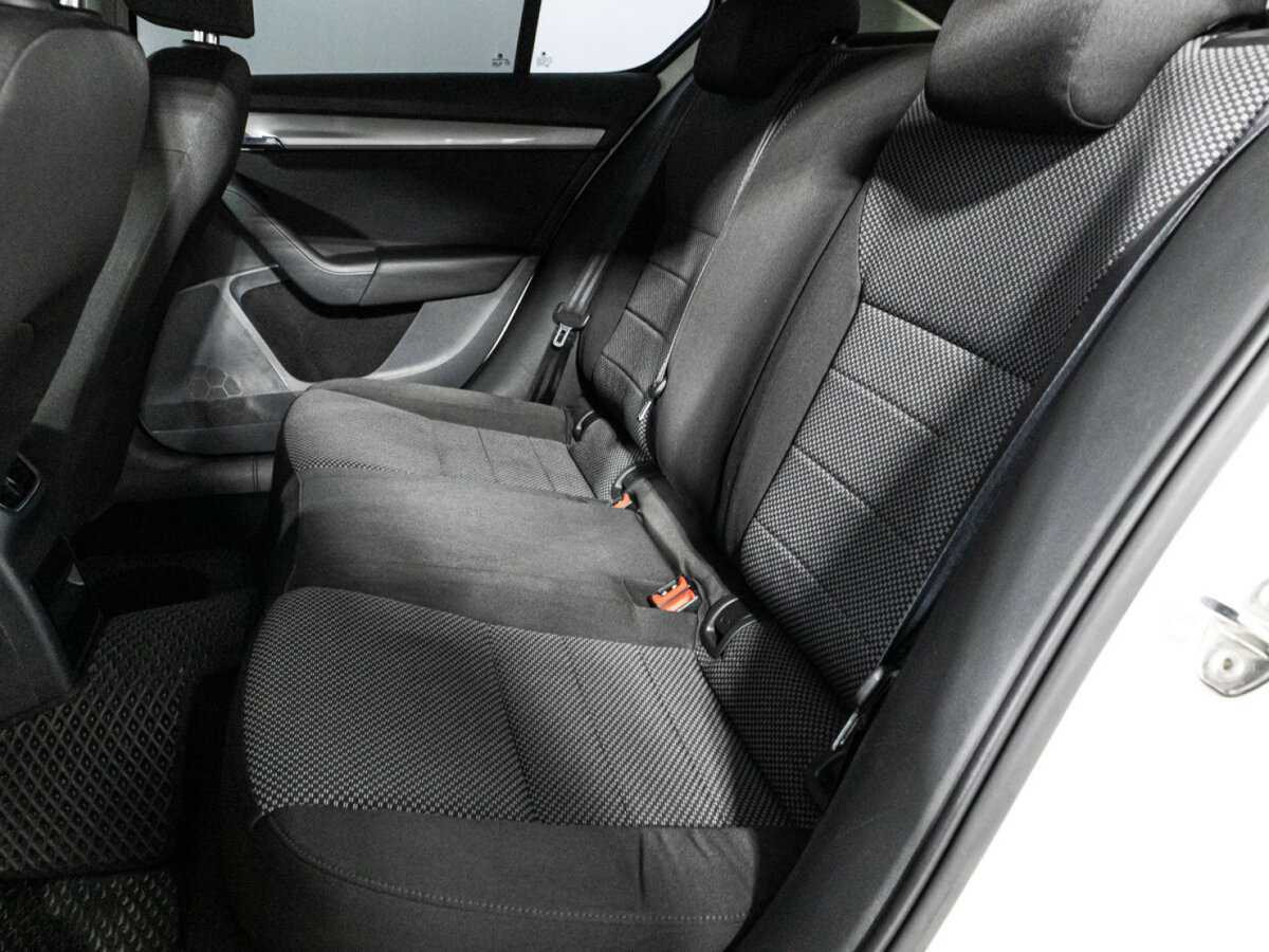 Skoda Octavia 2014 года с пробегом. Фото: #9