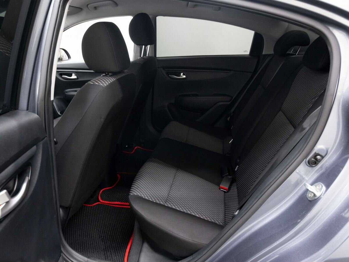 Kia Rio 2020 года с пробегом. Фото: #8