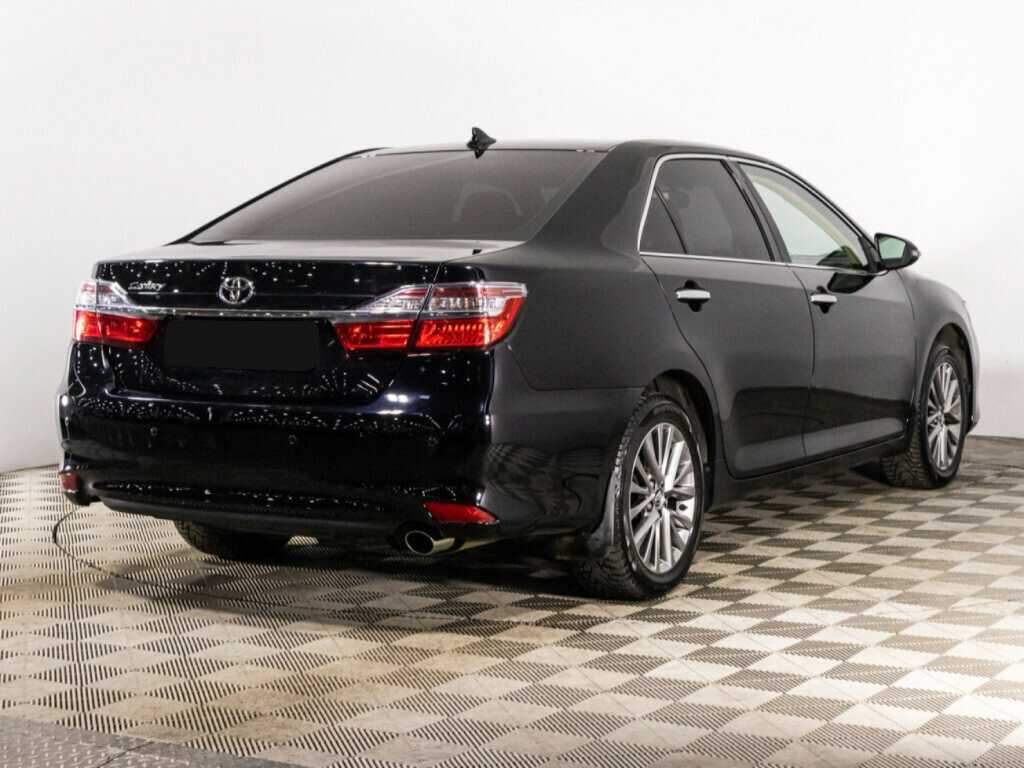 Toyota Camry 2017 года с пробегом. Фото: #4