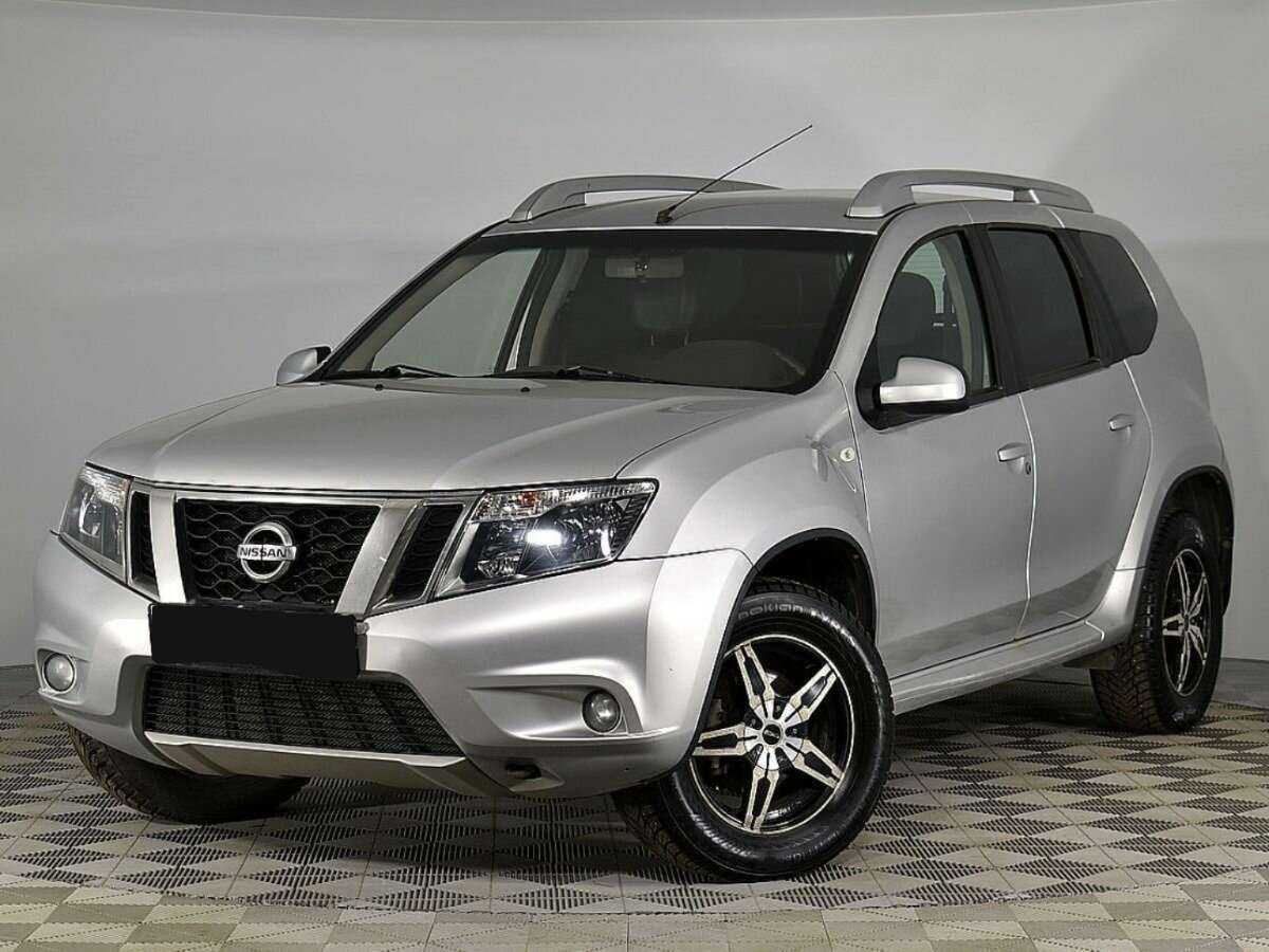 Nissan Terrano 2014 года с пробегом. Посмотреть фото