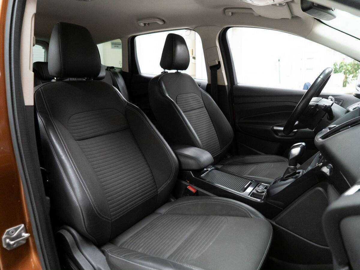 Ford Kuga 2017 года с пробегом. Фото: #8