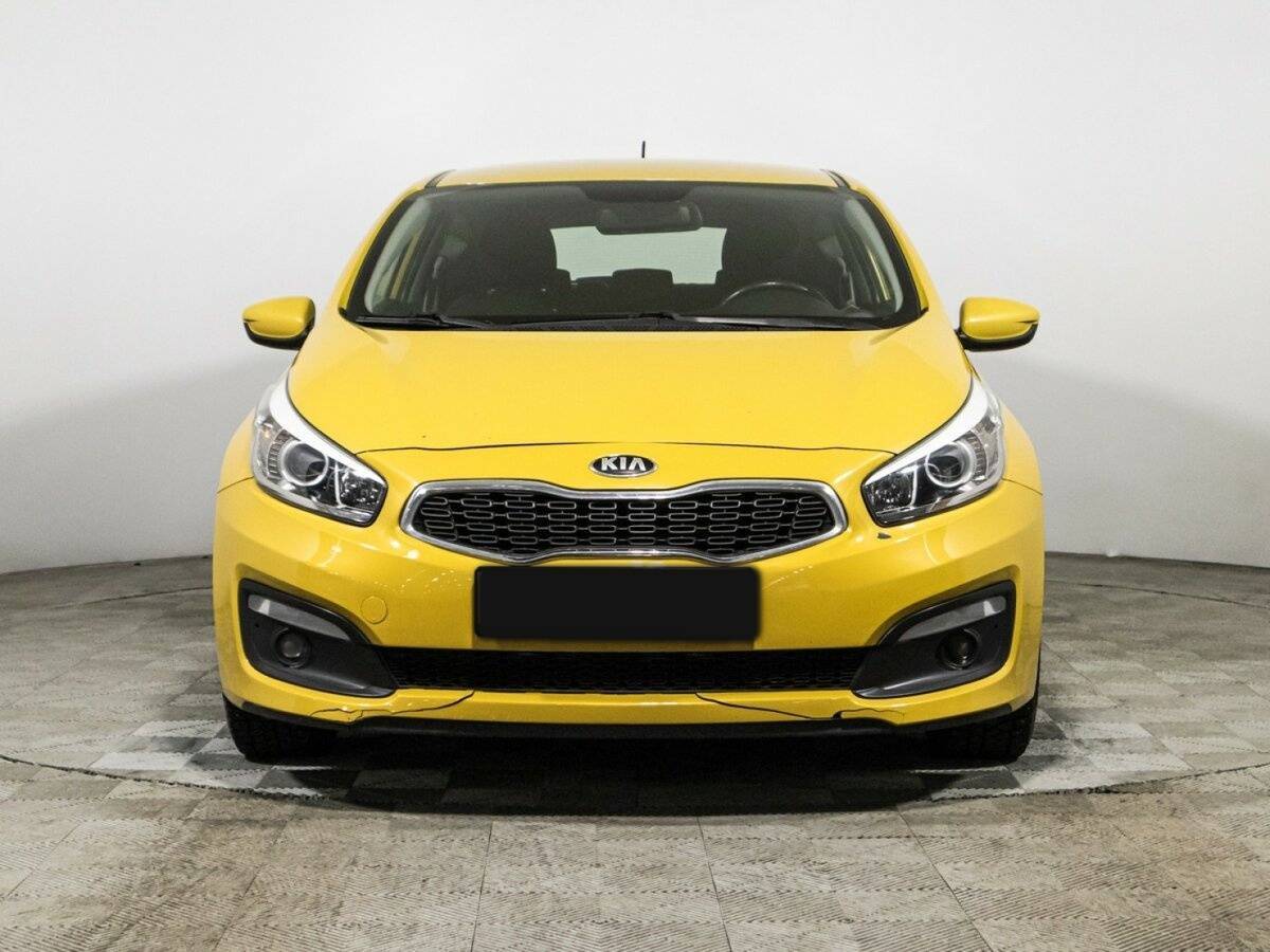 Kia Ceed 2016 года с пробегом. Фото: #1