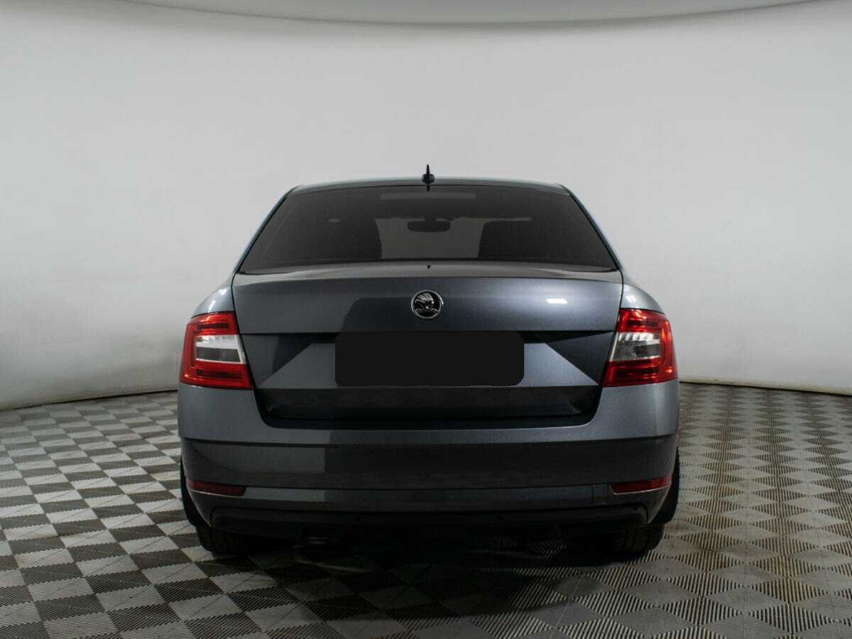 Skoda Octavia 2018 года с пробегом. Фото: #5