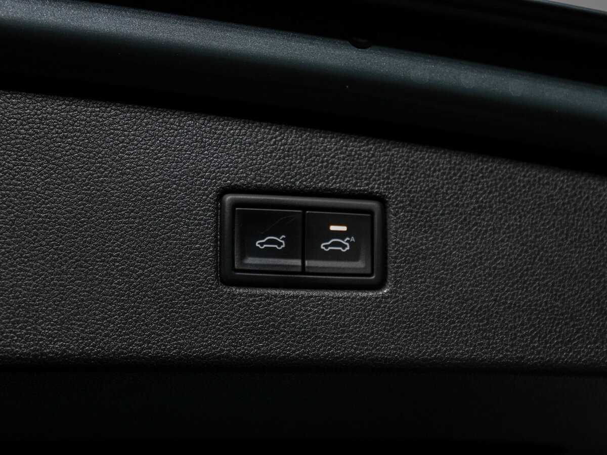 Volkswagen Tiguan 2019 года с пробегом. Фото: #16