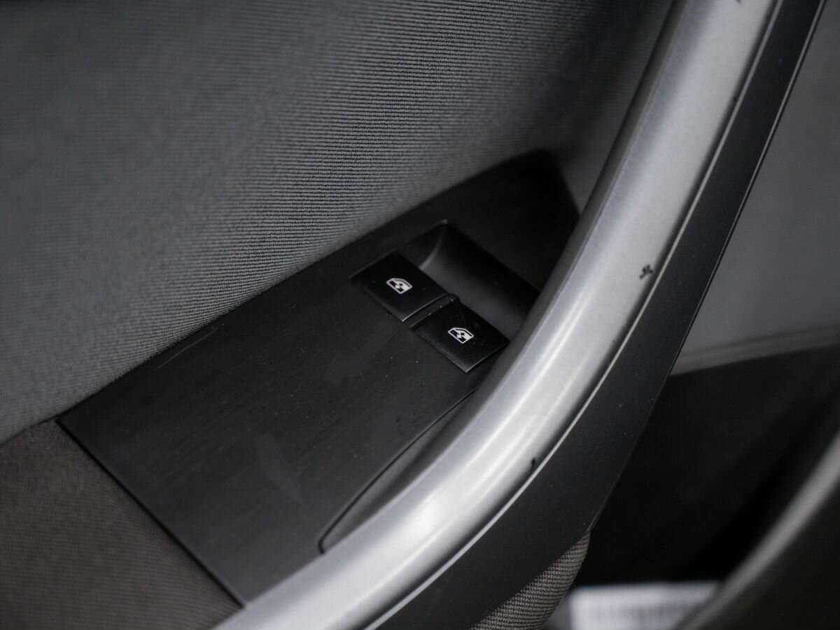 Opel Astra 2013 года с пробегом. Фото: #12