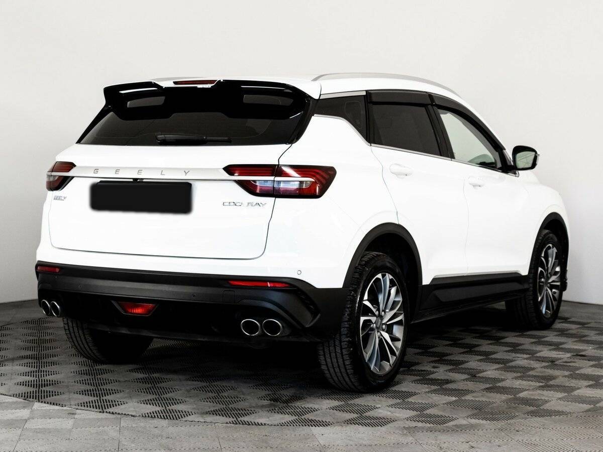 Geely Coolray 2023 года с пробегом. Фото: #4