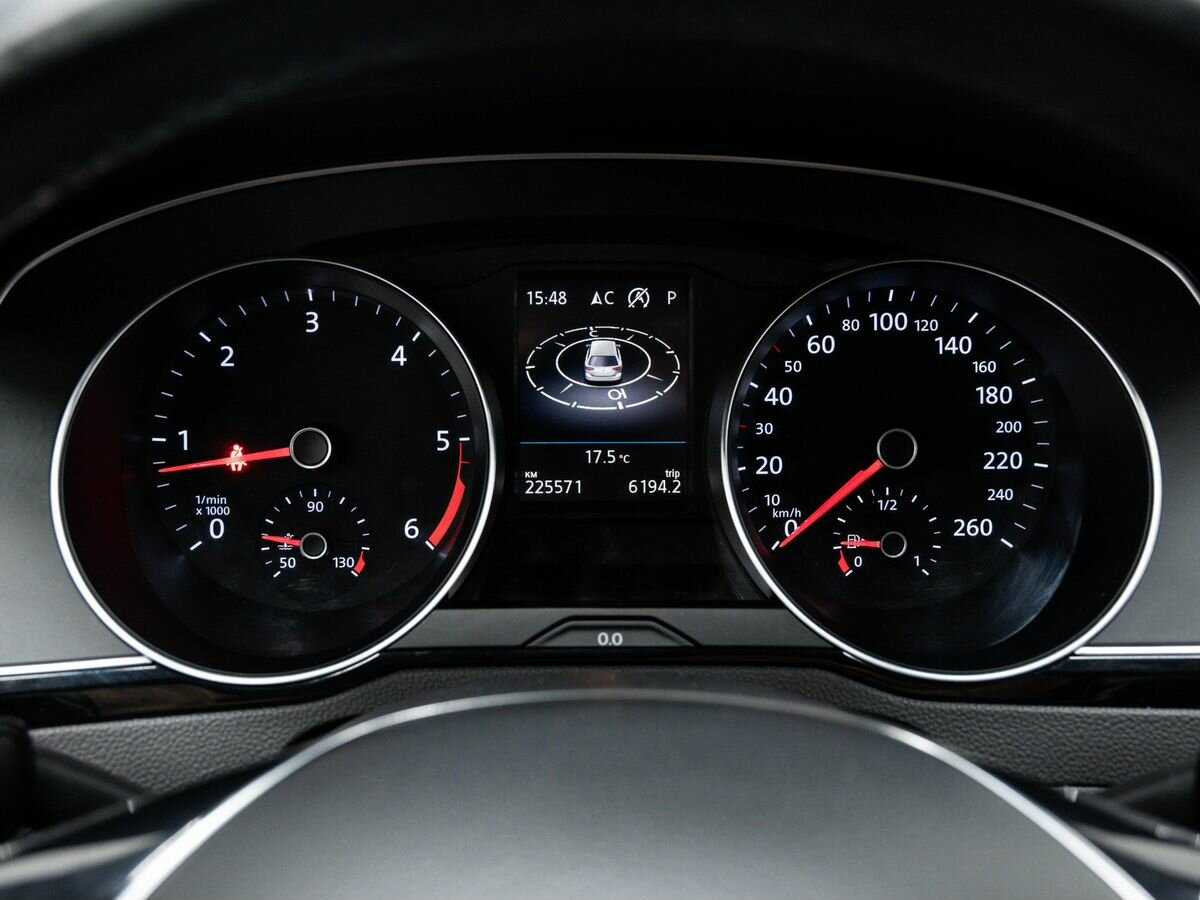 Volkswagen Passat 2018 года с пробегом. Фото: #20