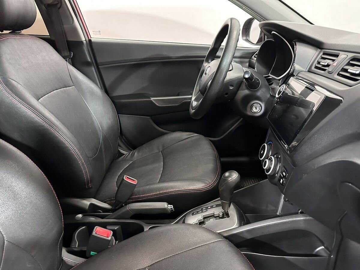 Kia Rio 2013 года с пробегом. Фото: #8