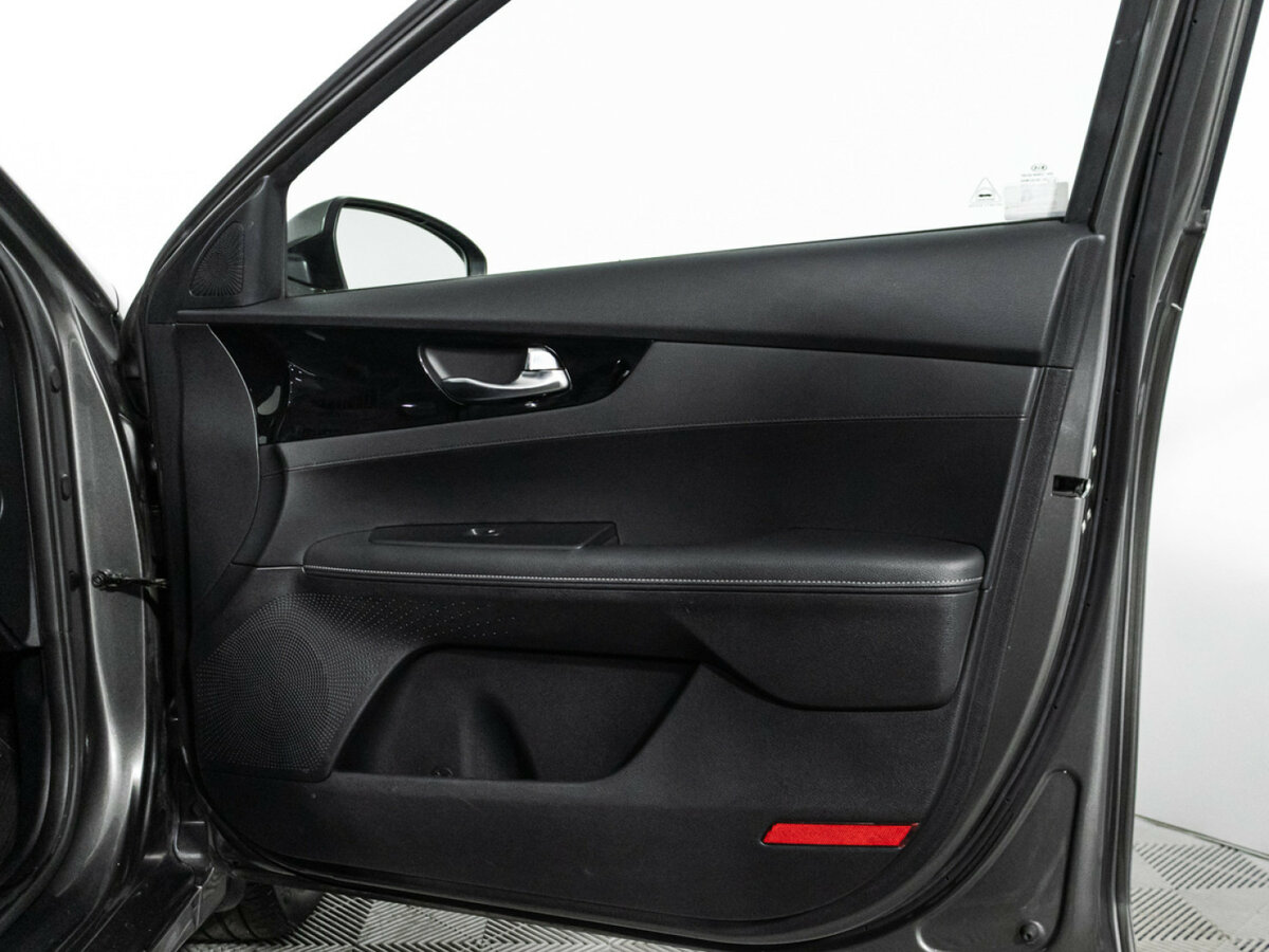 Kia Cerato 2020 года с пробегом. Фото: #25