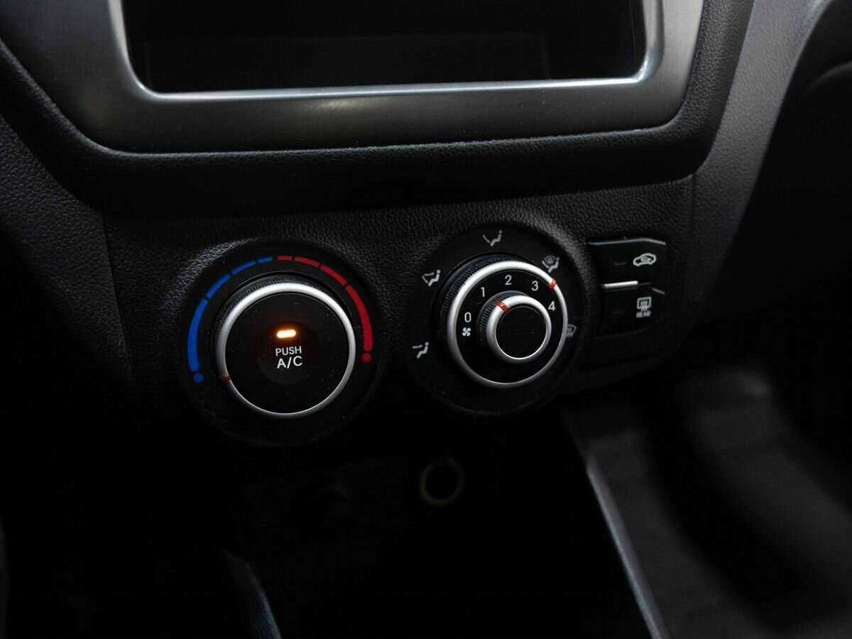 Kia Rio 2013 года с пробегом. Фото: #15