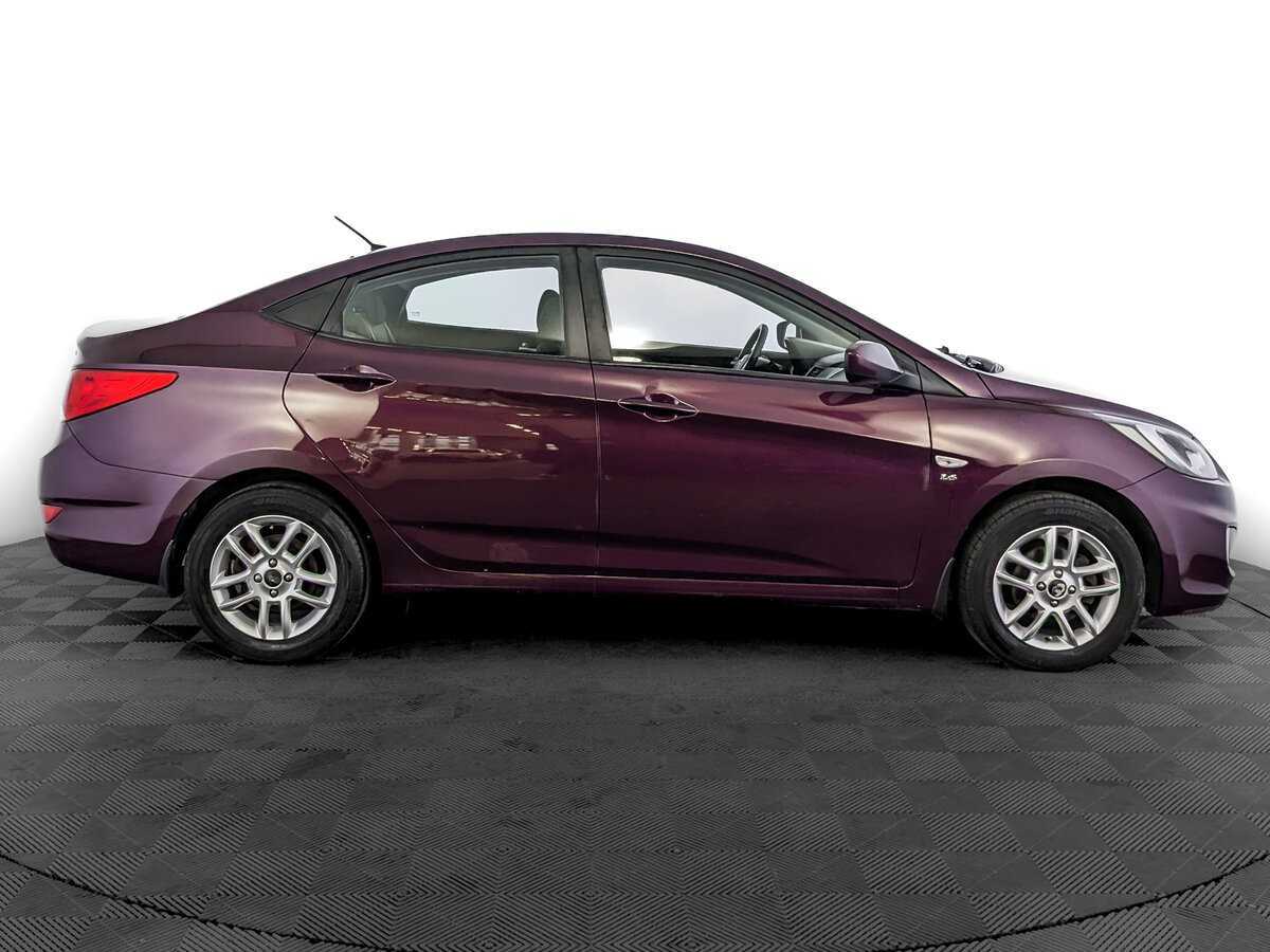 Hyundai Solaris 2012 года с пробегом. Фото: #3