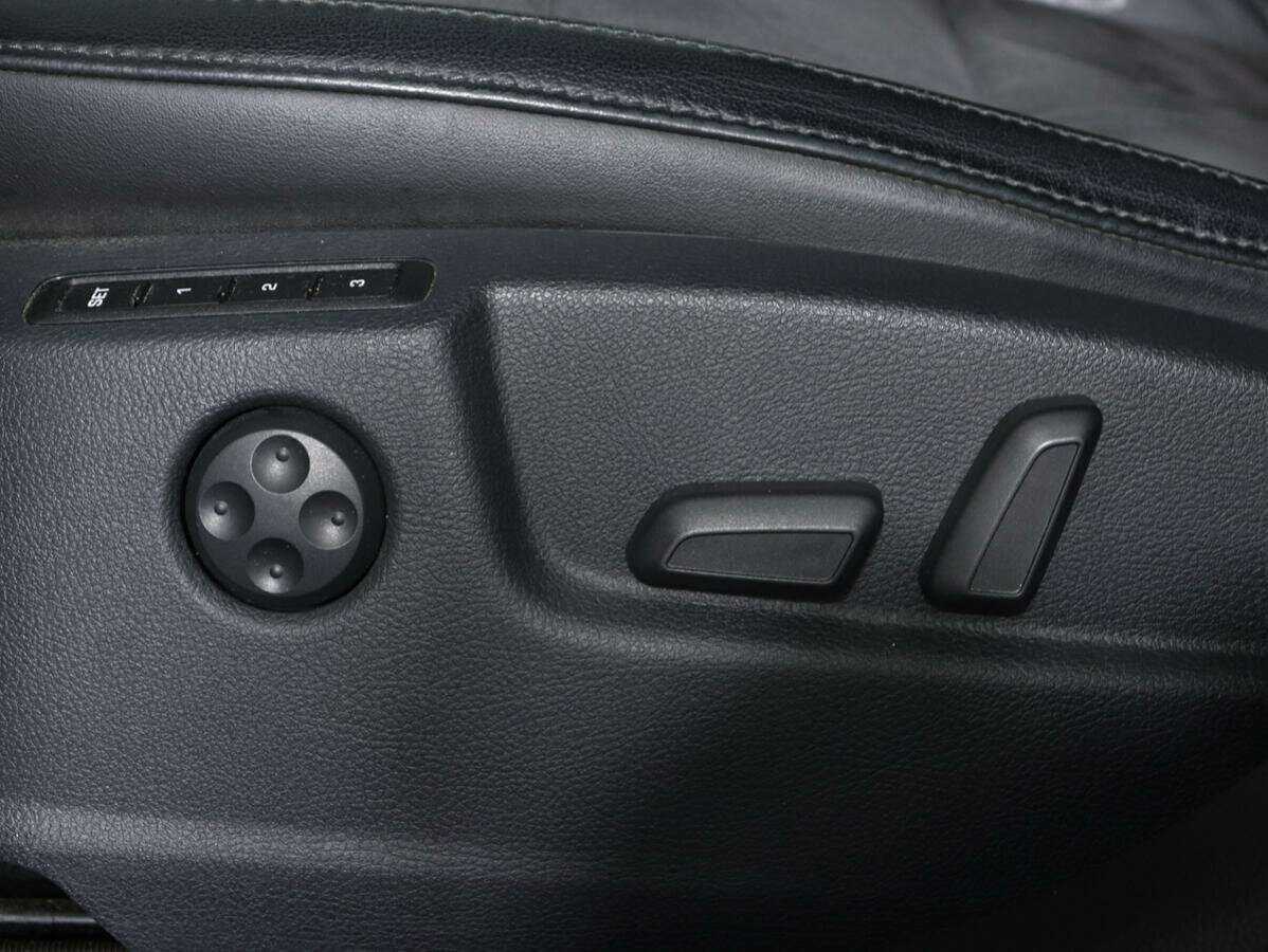 Skoda Superb 2013 года с пробегом. Фото: #17