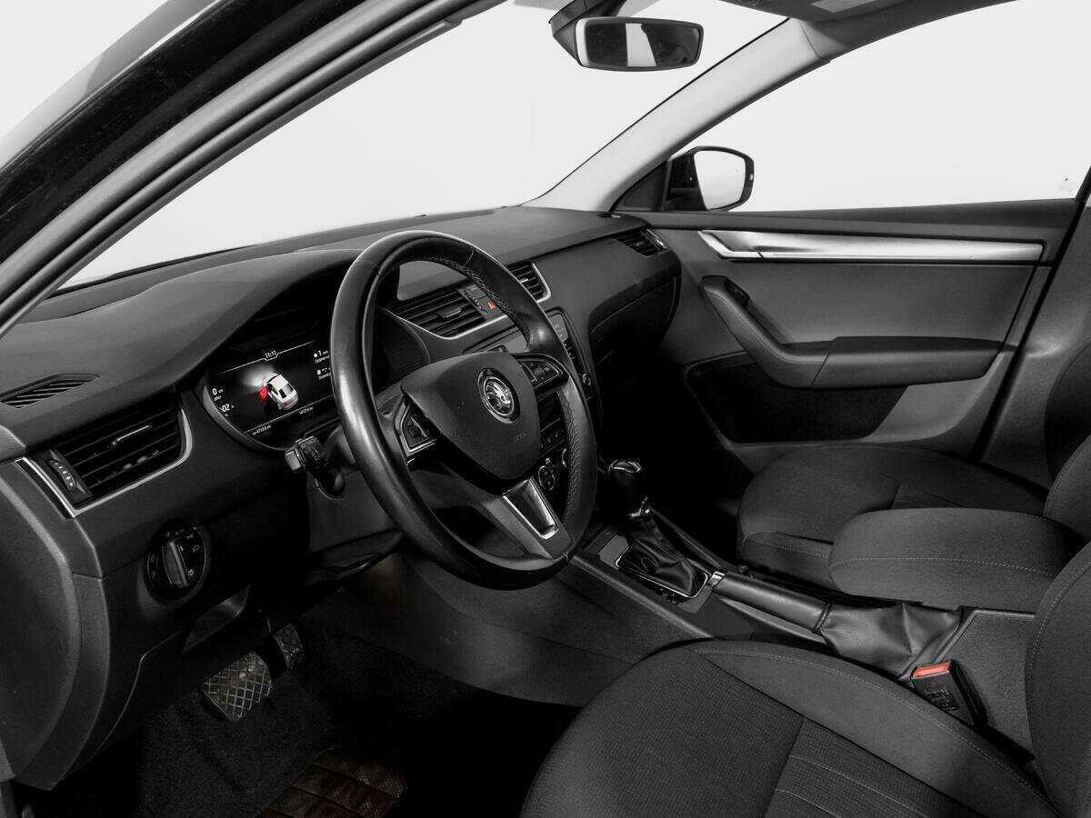 Skoda Octavia 2018 года с пробегом. Фото: #14