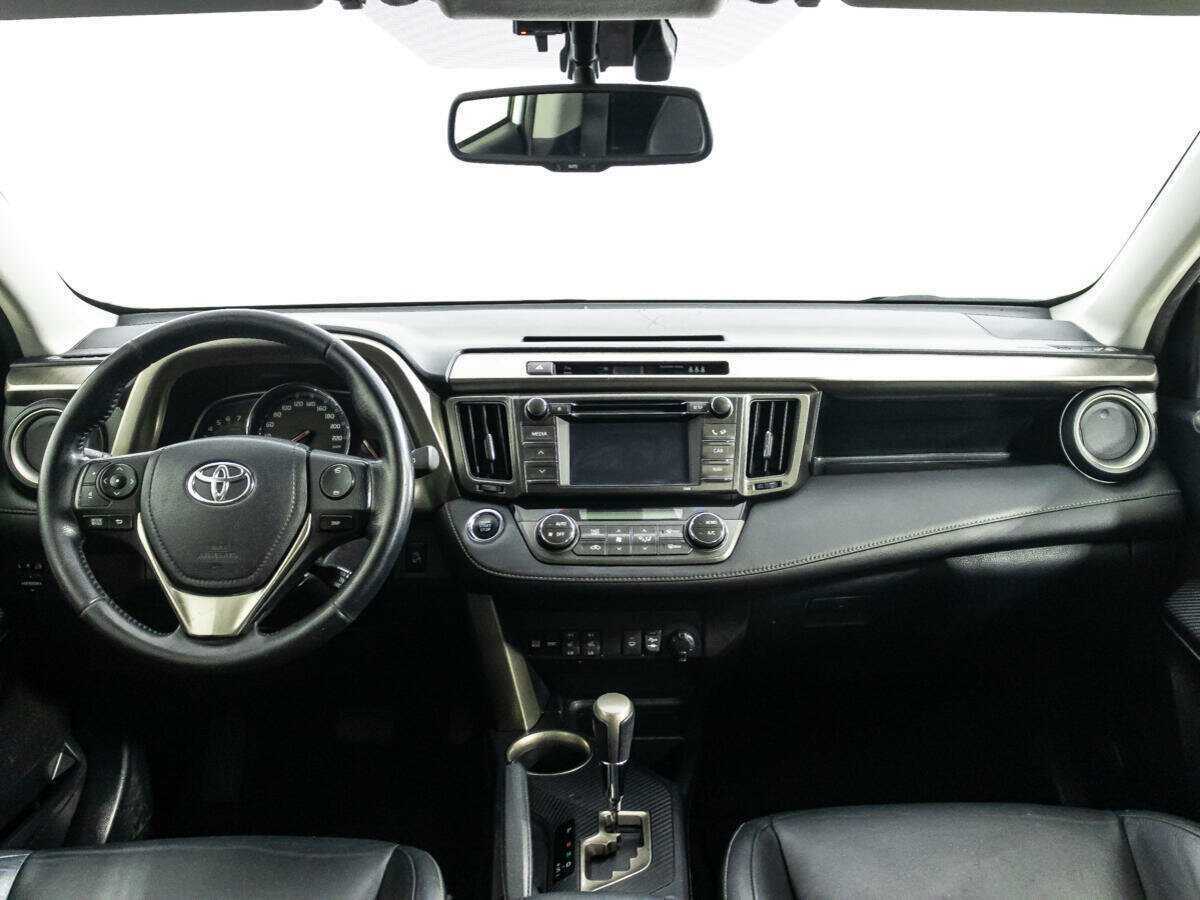 Toyota RAV4 2013 года с пробегом. Фото: #12