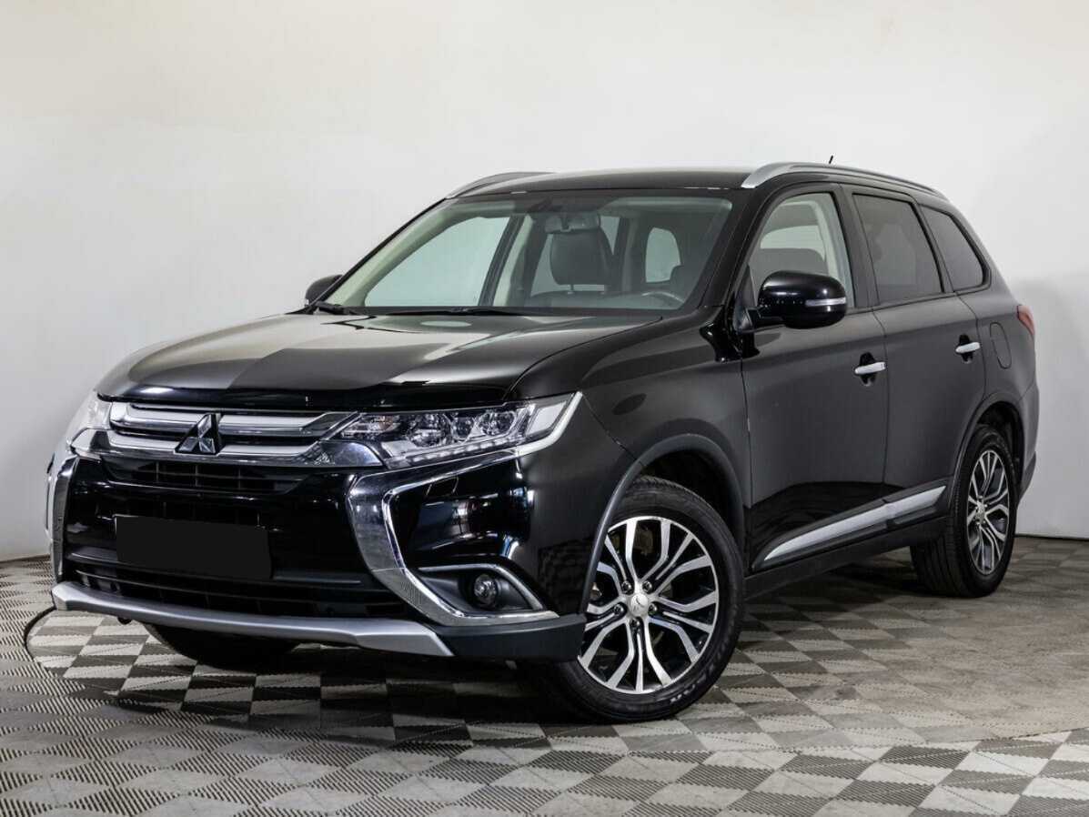 Mitsubishi Outlander 2015 года с пробегом. Фото: #0