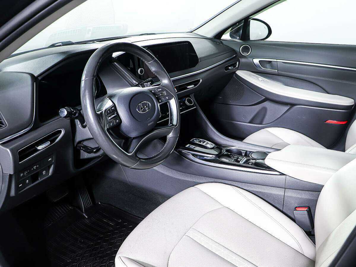 Hyundai Sonata 2020 года с пробегом. Фото: #12
