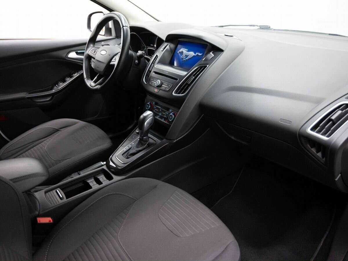 Ford Focus 2017 года с пробегом. Фото: #8