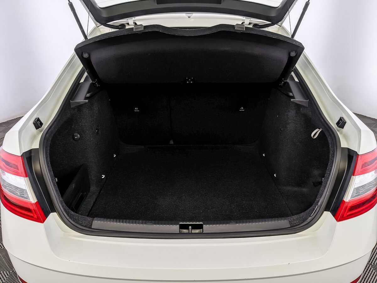 Skoda Octavia 2019 года с пробегом. Фото: #9