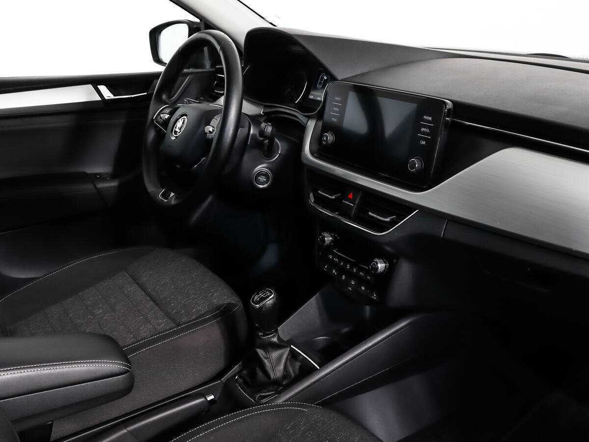 Skoda Rapid 2021 года с пробегом. Фото: #11