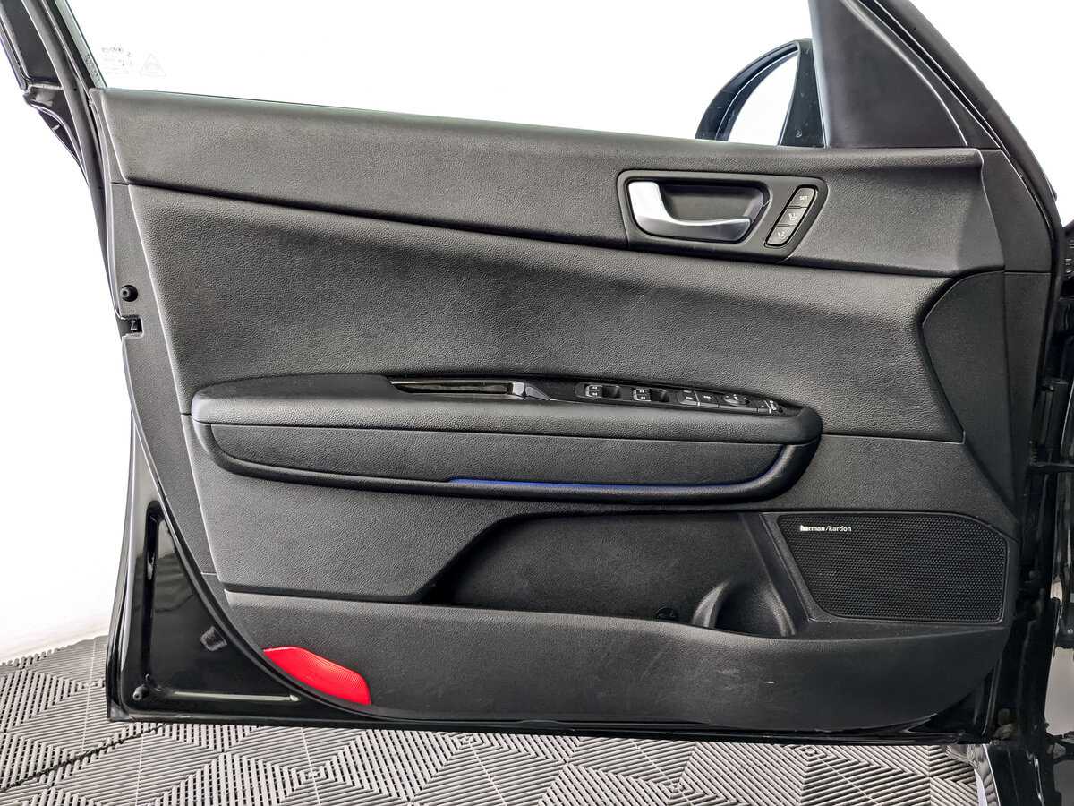 Kia Optima 2019 года с пробегом. Фото: #18