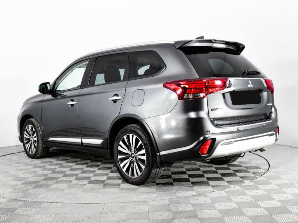 Mitsubishi Outlander 2018 года с пробегом. Фото: #6