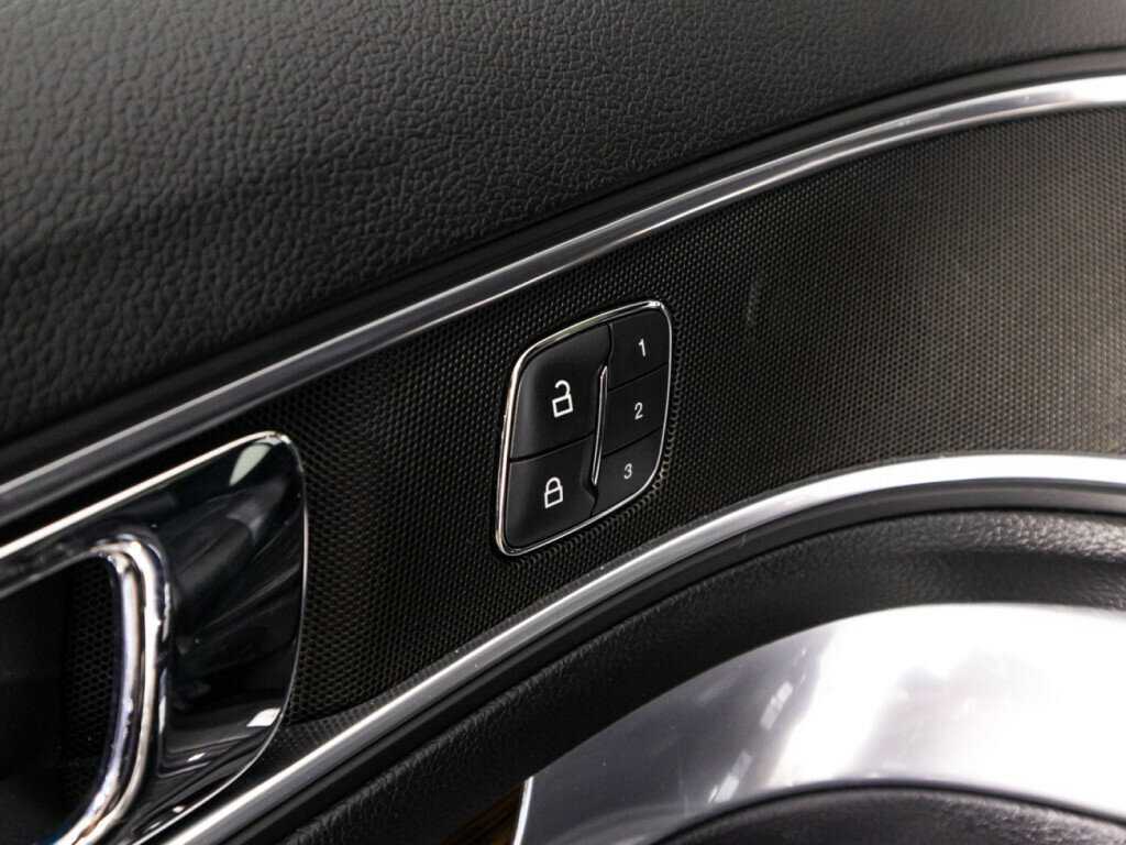 Ford Explorer 2018 года с пробегом. Фото: #15