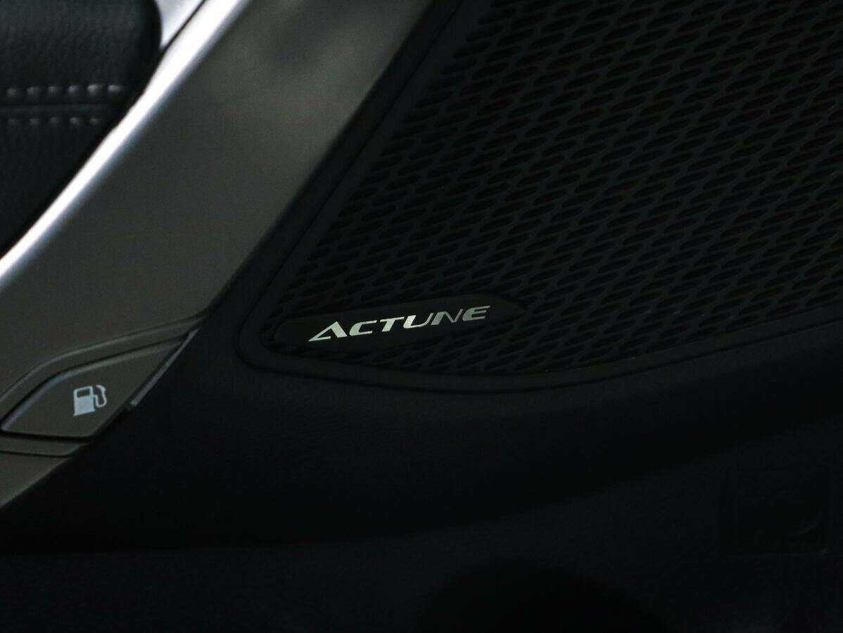 Hyundai Santa Fe 2013 года с пробегом. Фото: #20