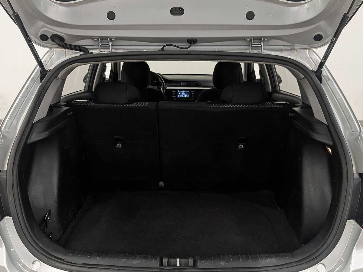 Kia Rio 2020 года с пробегом. Фото: #9