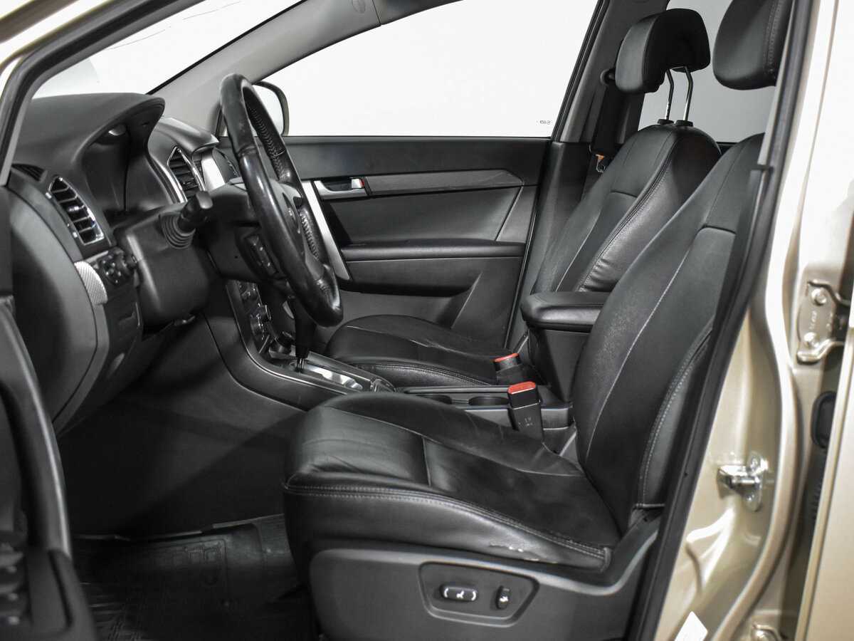 Chevrolet Captiva 2012 года с пробегом. Фото: #9