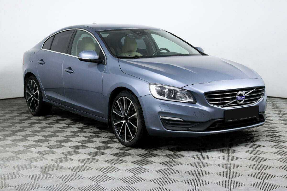 Volvo S60 2017 года с пробегом. Фото: #2