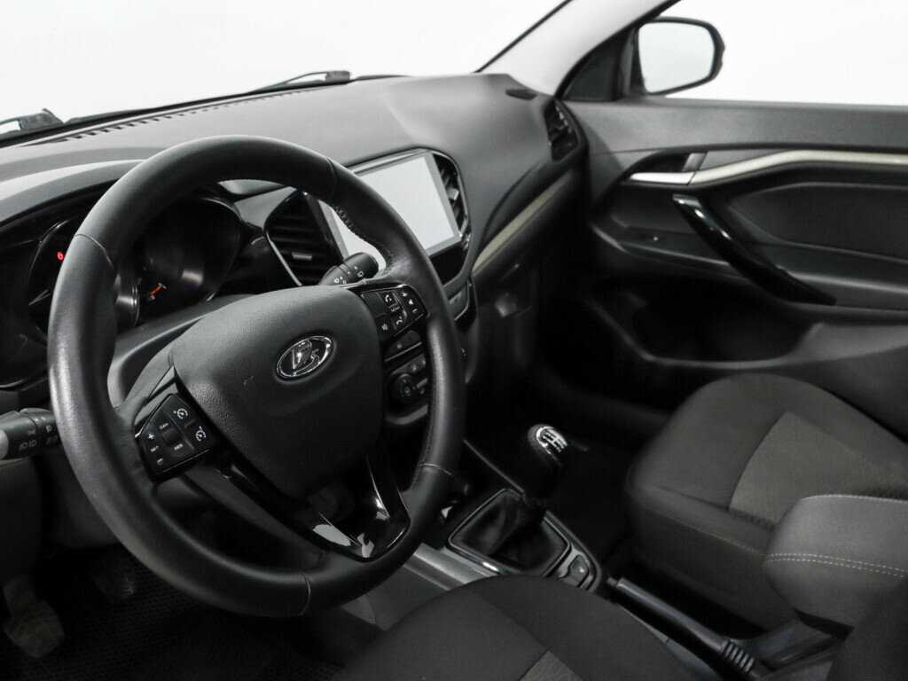 Lada (ВАЗ) Vesta 2018 года с пробегом. Фото: #6