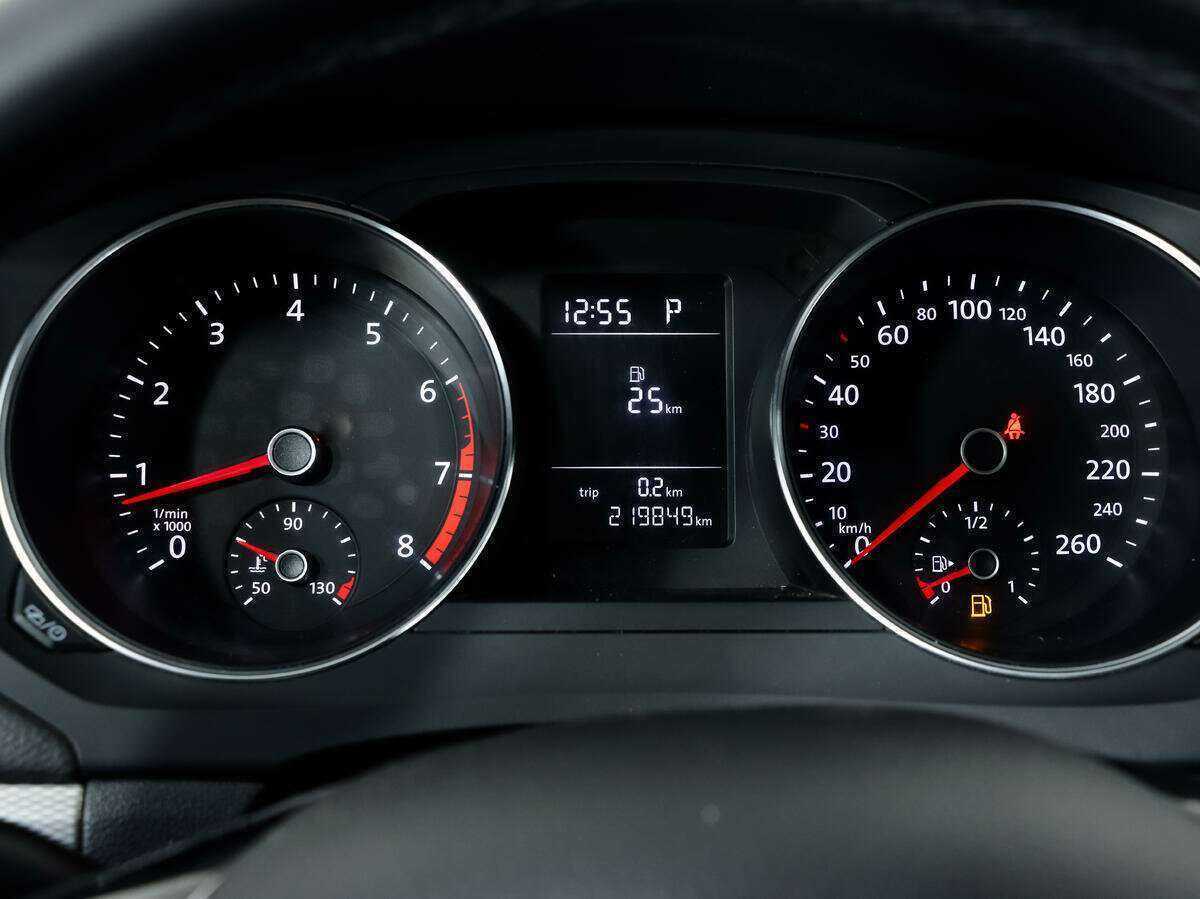 Volkswagen Jetta 2015 года с пробегом. Фото: #13