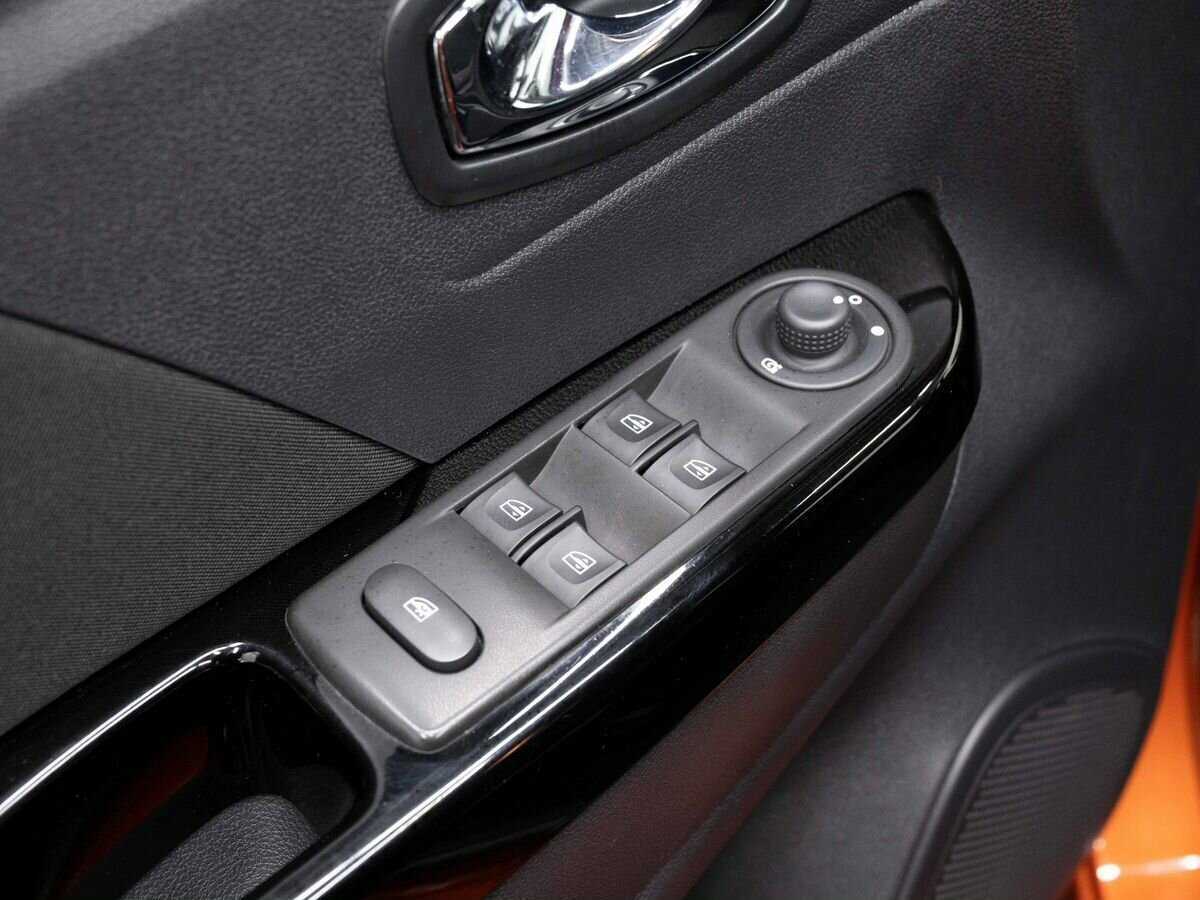 Renault Kaptur 2017 года с пробегом. Фото: #15