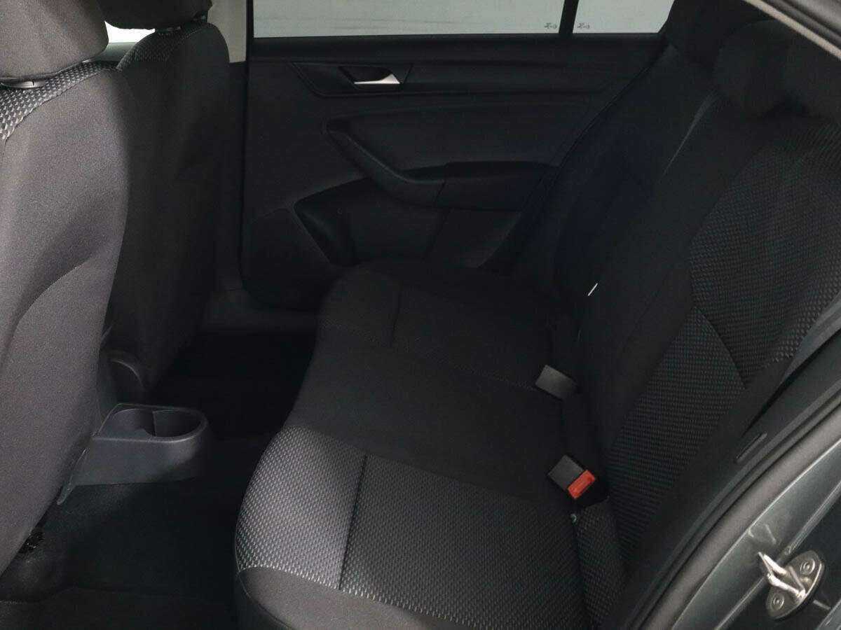 Volkswagen Polo 2020 года с пробегом. Фото: #7