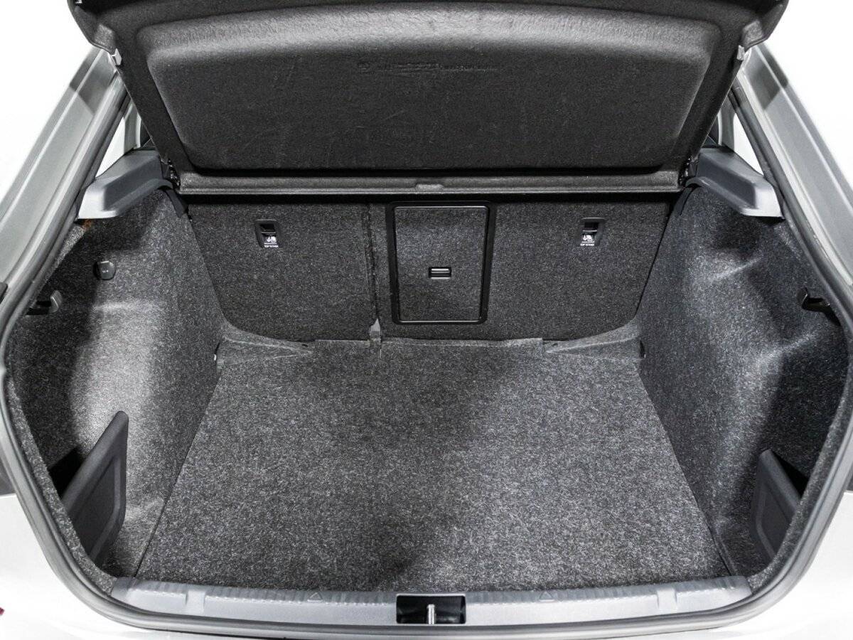 Volkswagen Polo 2020 года с пробегом. Фото: #14