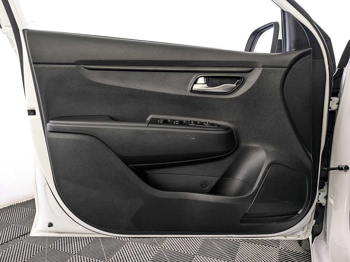 Kia Rio 2021 года с пробегом. Фото: #18