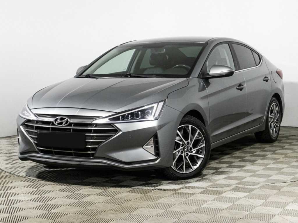 Hyundai Elantra 2019 года с пробегом. Посмотреть фото