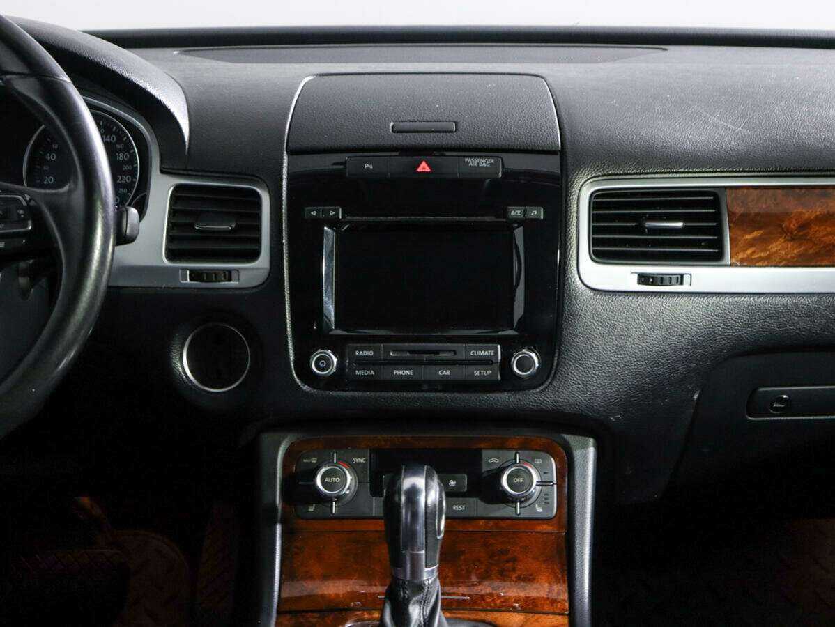 Volkswagen Touareg 2012 года с пробегом. Фото: #7