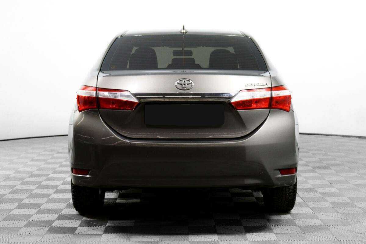 Toyota Corolla 2017 года с пробегом. Фото: #5
