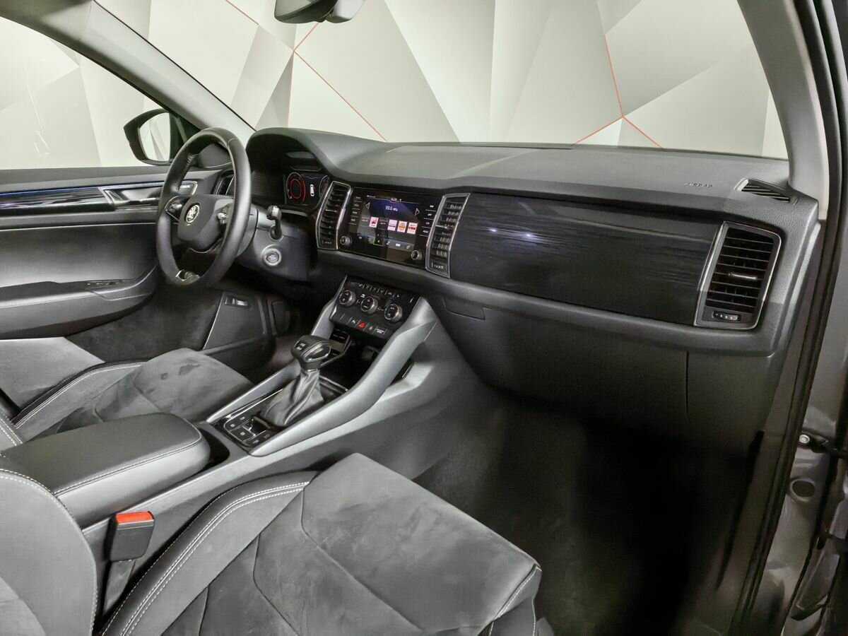 Skoda Kodiaq 2021 года с пробегом. Фото: #8