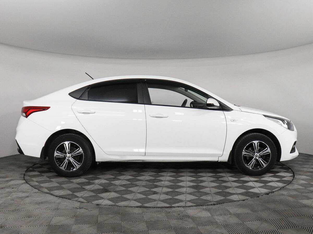 Hyundai Solaris 2017 года с пробегом. Фото: #3