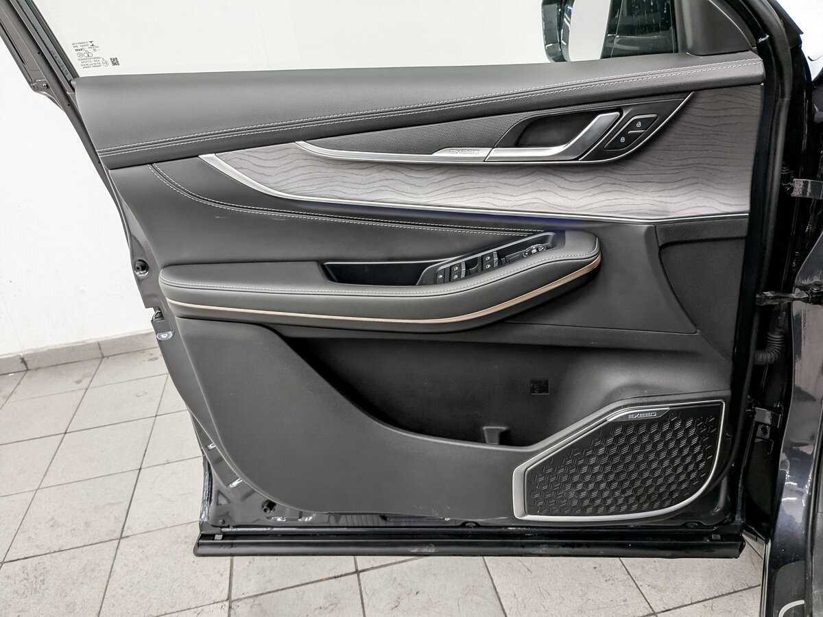 EXEED LX 2022 года с пробегом. Фото: #18