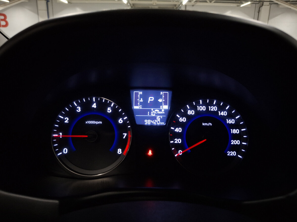 Hyundai Solaris 2015 года с пробегом. Фото: #12