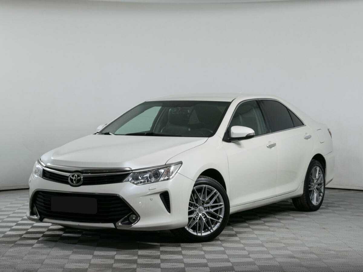 Toyota Camry 2017 года с пробегом. Фото: #0