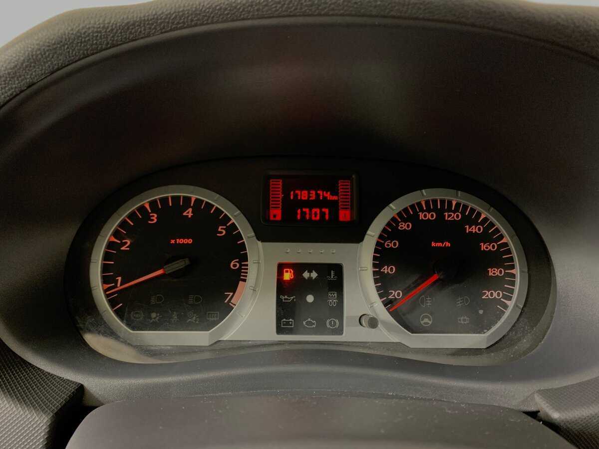 Lada (ВАЗ) Largus 2016 года с пробегом. Фото: #13