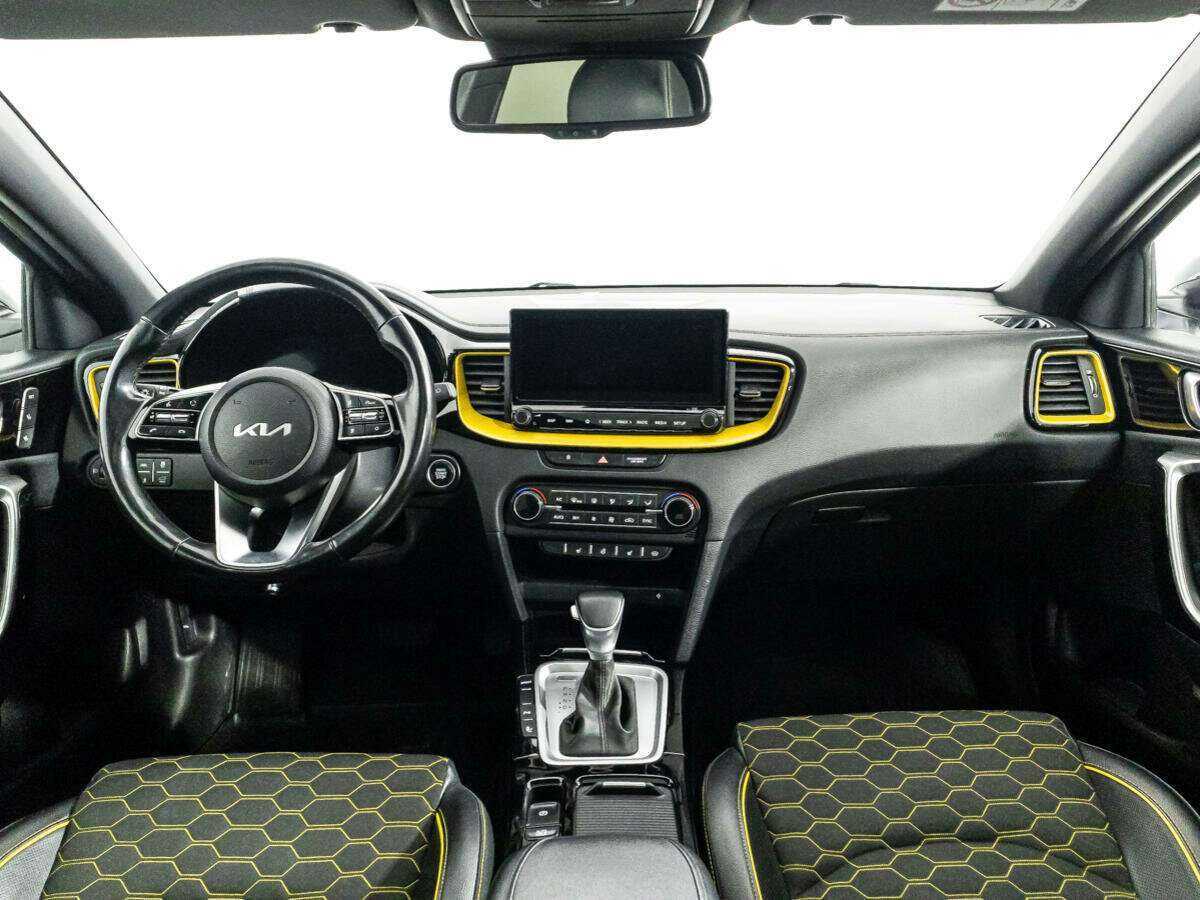 Kia XCeed 2021 года с пробегом. Фото: #12