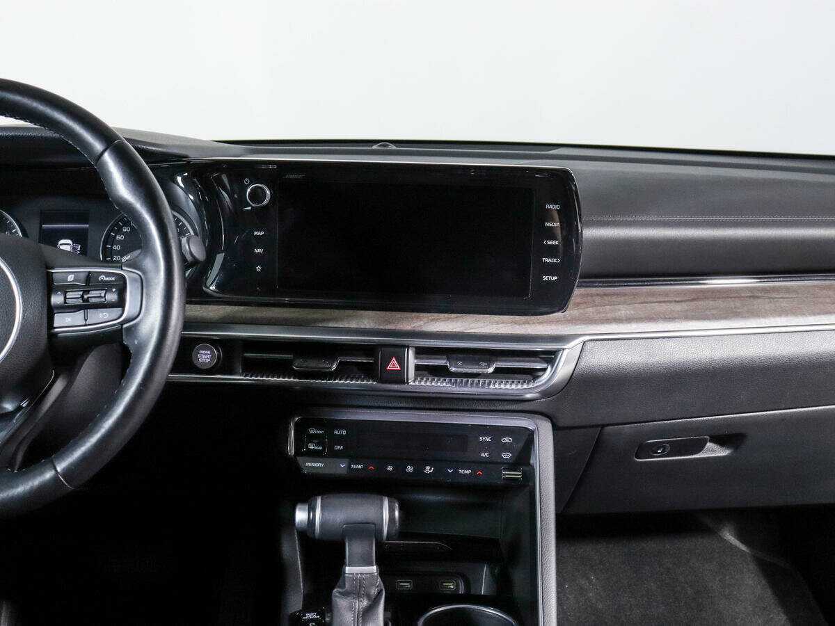 Kia K5 2020 года с пробегом. Фото: #10