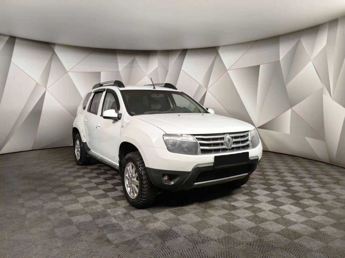 Renault Duster 2012 года с пробегом. Фото: #2